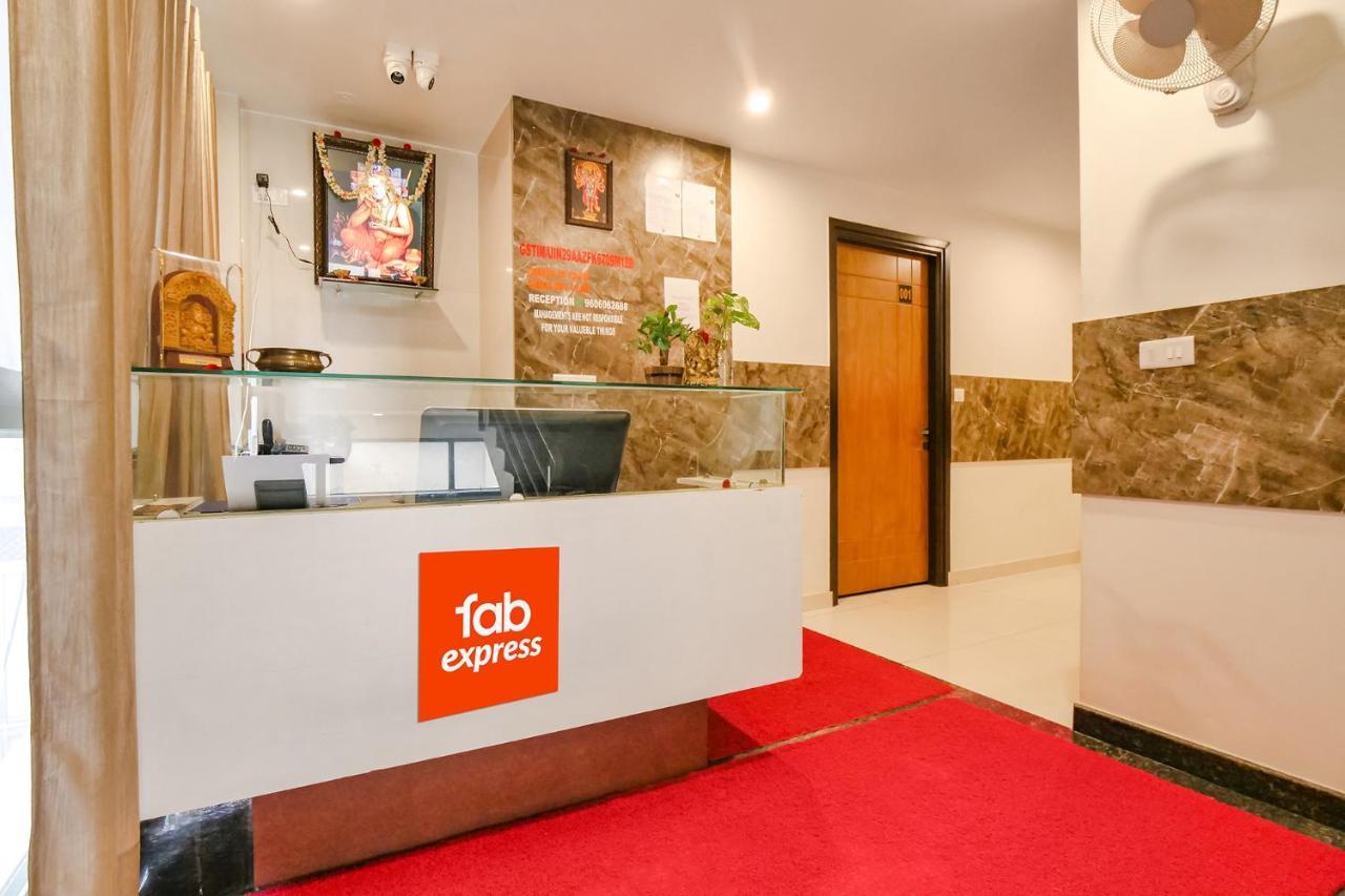 Fabexpress Krishna Suites Maisúr Exteriér fotografie